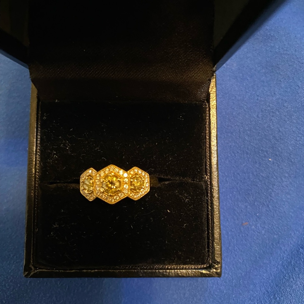 Walker & Hall Canary diamond ring
